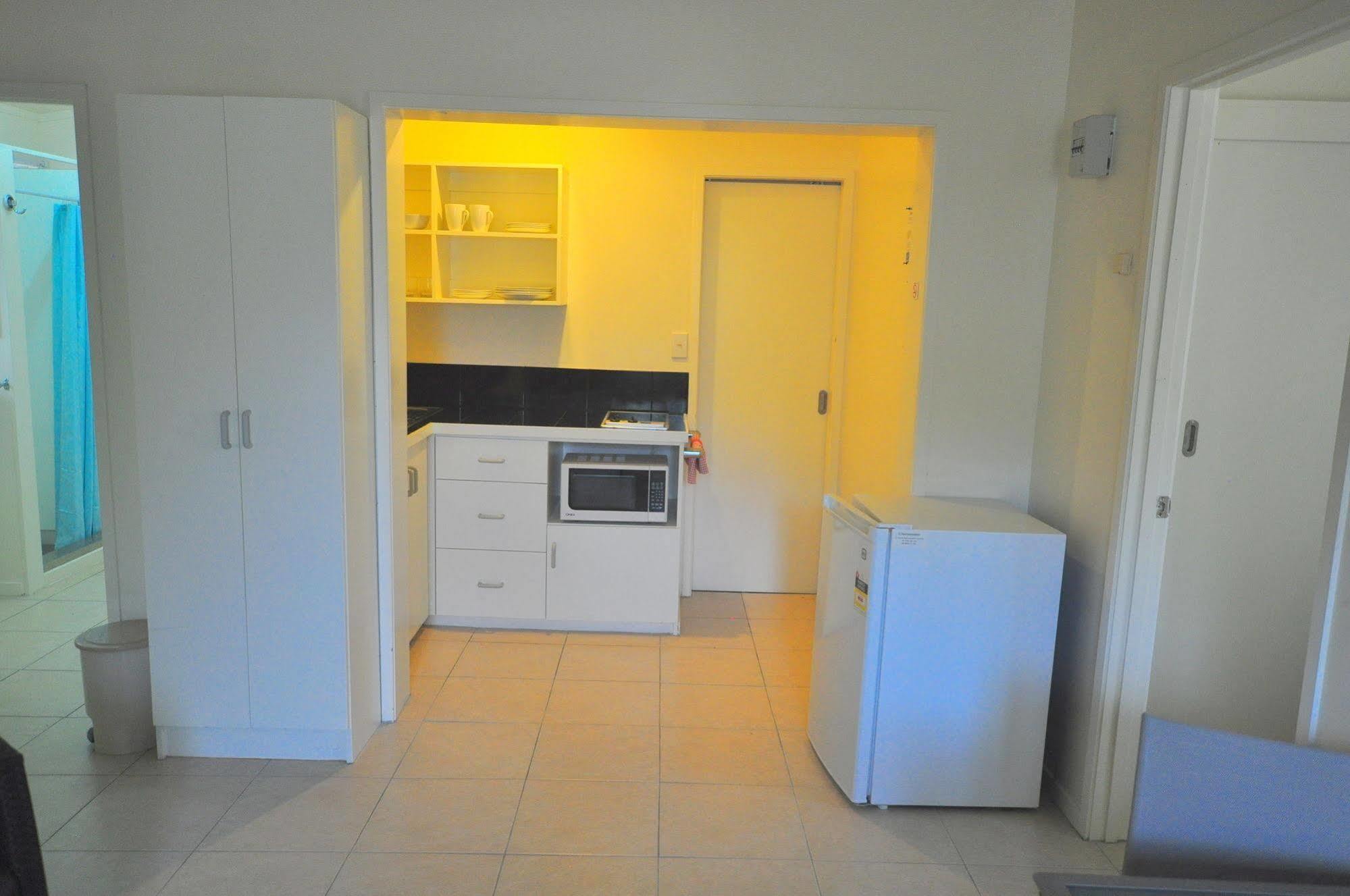 Coral Sands Apartments Rarotonga Buitenkant foto